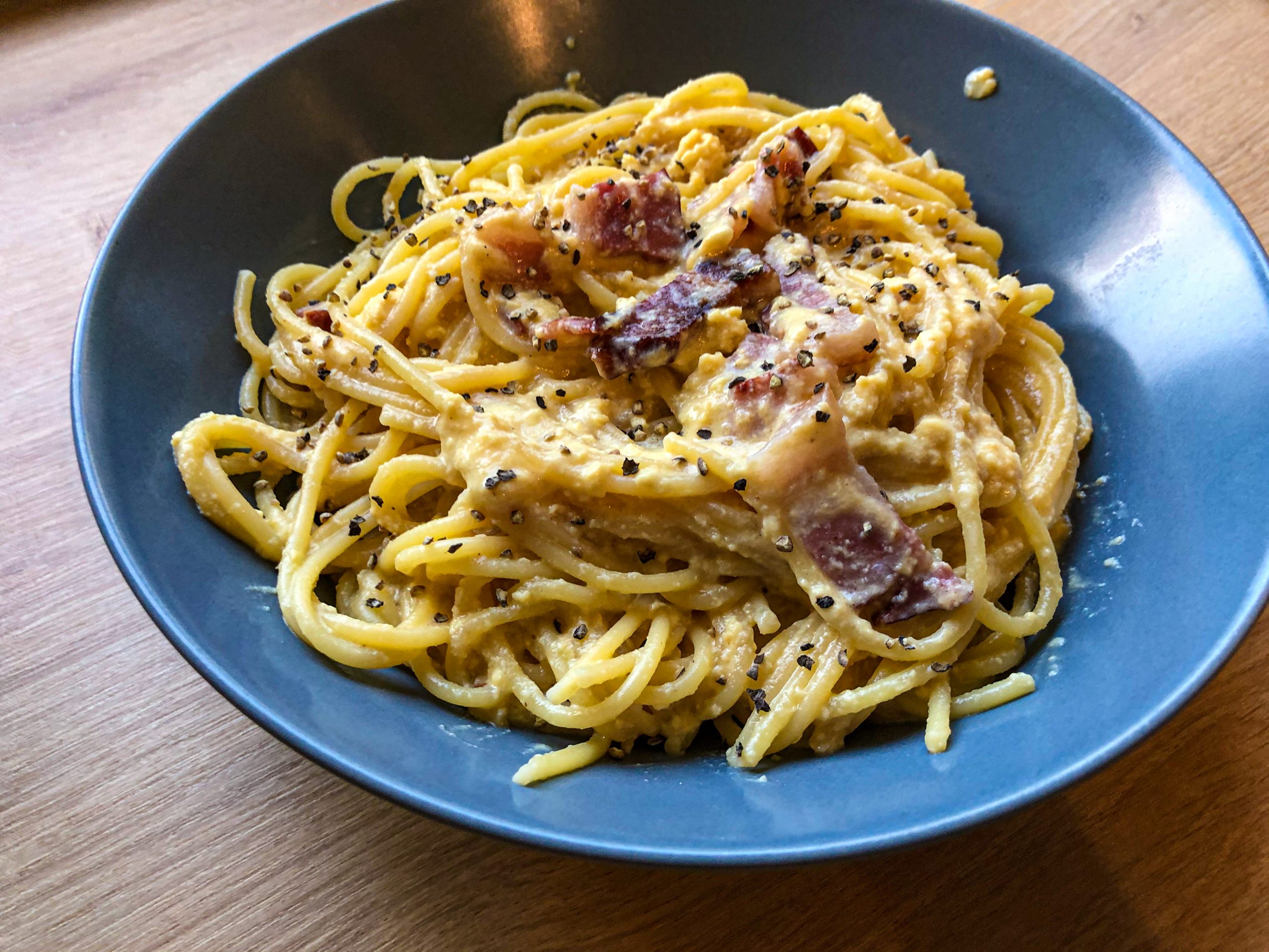 Spaghetti Carbonara - das Original - element BBQ